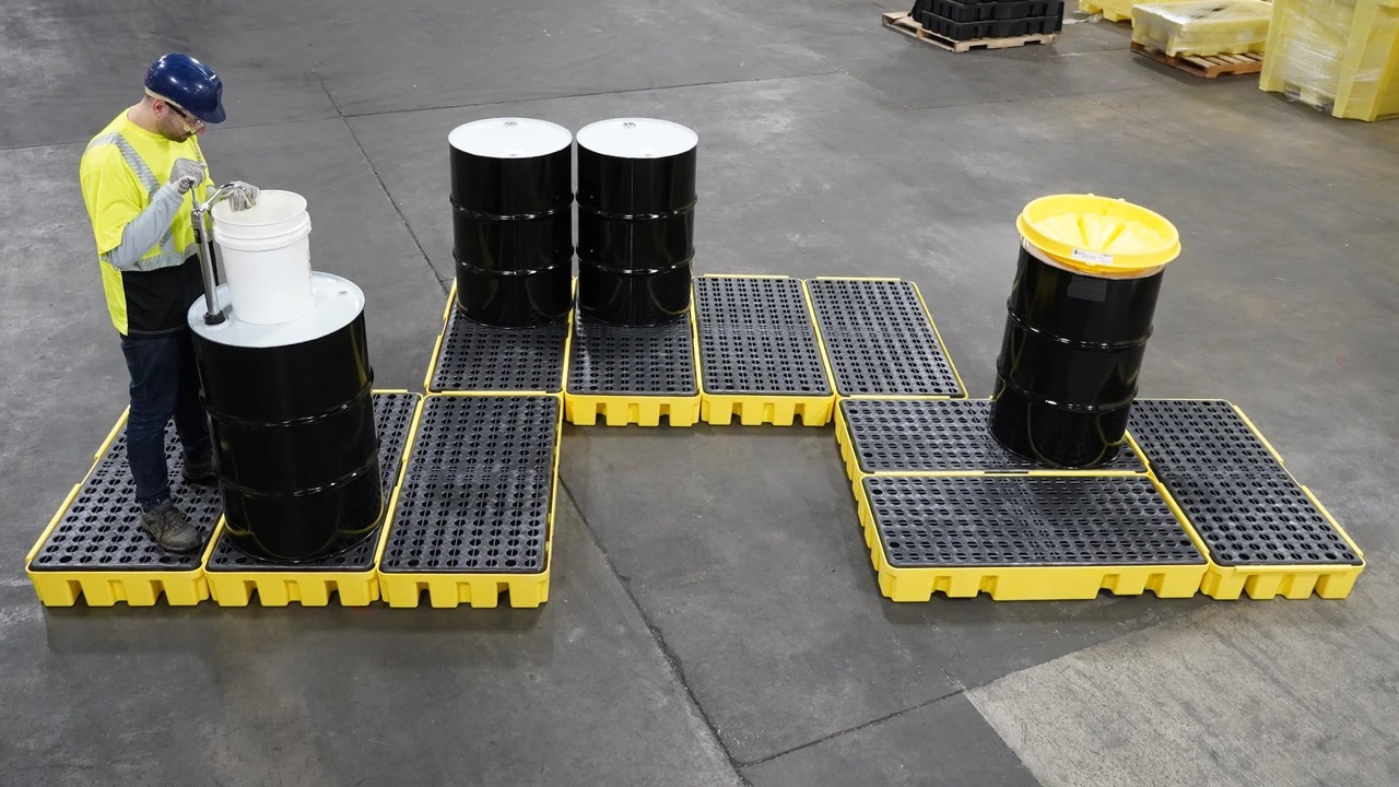 PALLET_ANTIDERRAME_02_CILINDROS_5117-YE_2